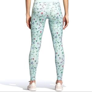 ✨NWT✨ Adidas floral leggings